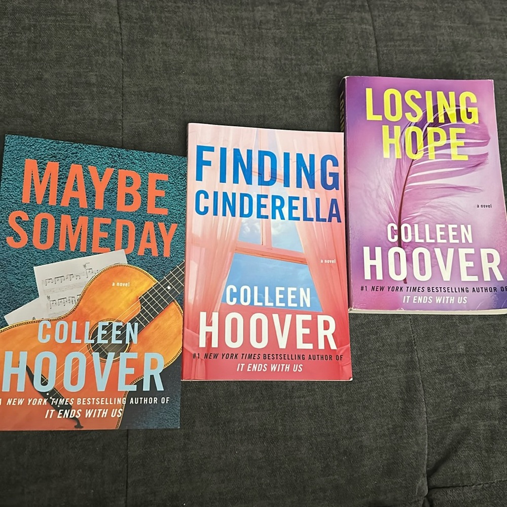 Set of 3 Colleen Hoover Books